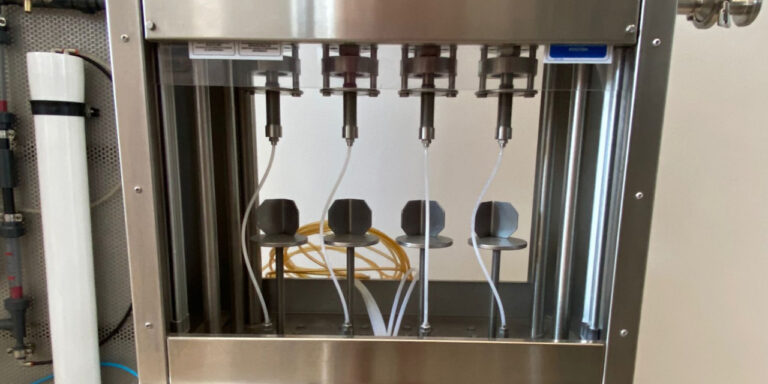 Brew Gruff vende un’imbottigliatrice isobarica semi automatica