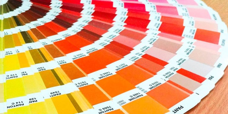 Bianco, nero, rosso, marrone: quando la birra richiama i colori