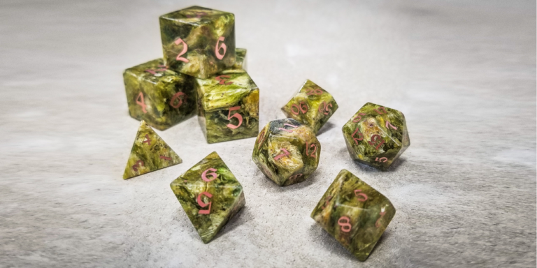 Dungeons and Dragons: arriva il set di dadi al luppolo