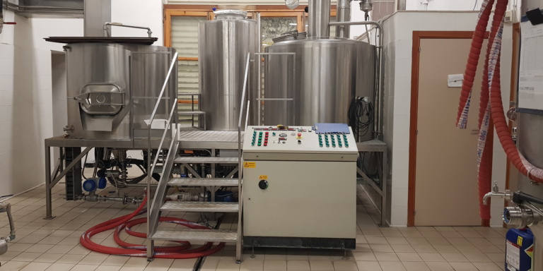 Il birrificio Birranova vende impianto a tre tini da 7-10 hl