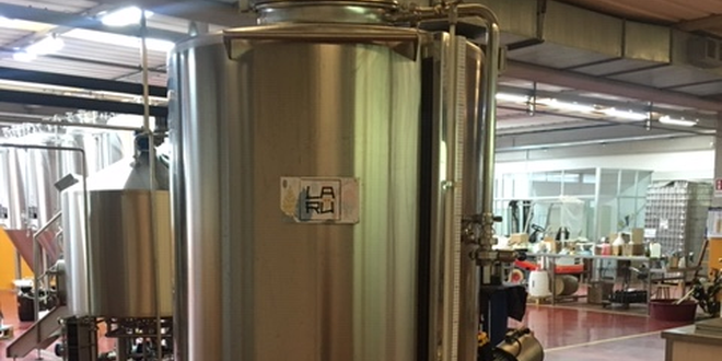 Il birrificio Bosco Fagarè vende tino miscelatore da 10 hl