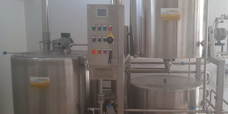 Vendesi sala cottura da 2,5 hl + optional causa progetto mai partito