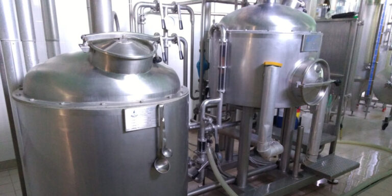 Vendesi sala cotte e attrezzatura per piccolo birrificio o brewpub