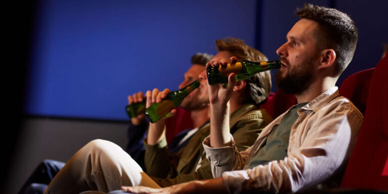 Nei cinema dello stato di New York sarà possibile consumare birra