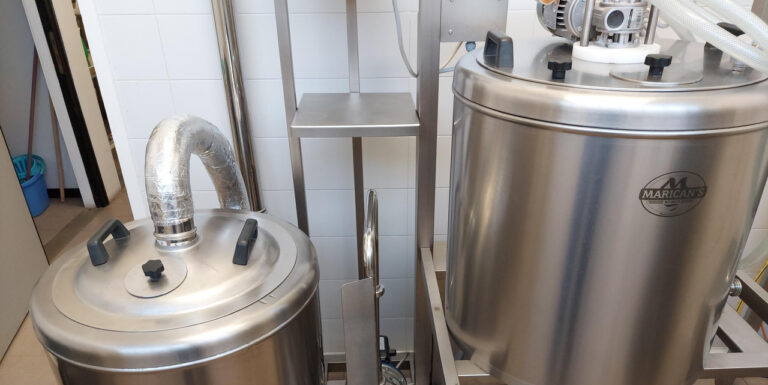 Il birrificio Terzo Tempo vende impianto completo, fermentatori, imbottigliatrici e altro