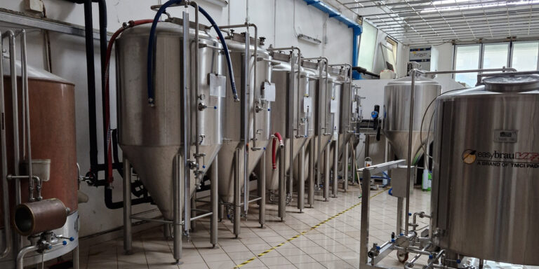 Vendesi attrezzatura completa per birrificio artigianale