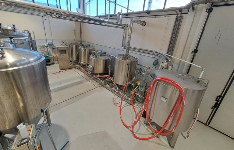 Radical Brewery (Lucca) si propone per la produzione di birra conto terzi