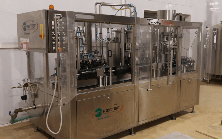 Mercabrew vende imbottigliatrice isobarica (triblocco) da 2.000 bottiglie/ora