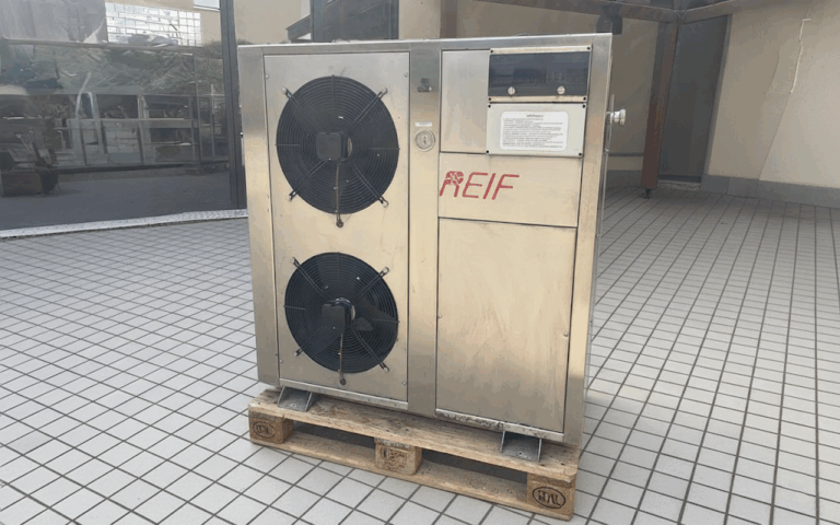 Il birrificio Pintalpina vende un chiller da 4.5 kW, usato in ottime condizioni