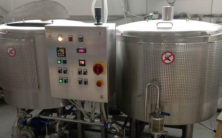 Il Birrificio BIRA vende impianto completo con sala cottura da 2,5/2,7 hL